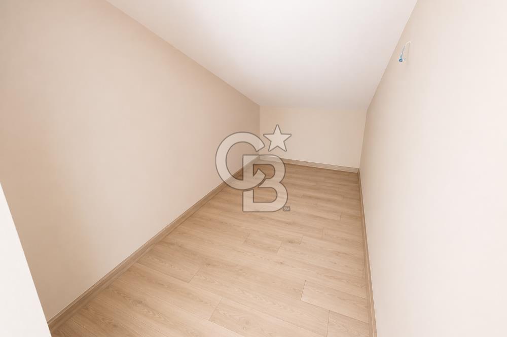 Narlıdere Limanreiste Denize 250 m | 6+2 | 200 m² Net | Villa
