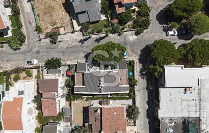 Narlıdere Limanreiste Denize 250 m | 6+2 | 200 m² Net | Villa