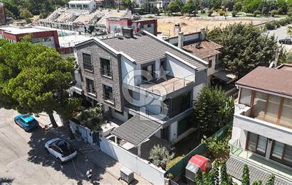 Narlıdere Limanreiste Denize 250 m | 6+2 | 200 m² Net | Villa
