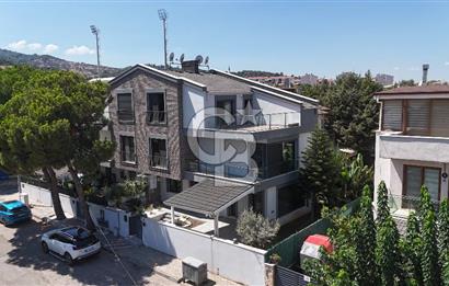 Narlıdere Limanreiste Denize 250 m | 6+2 | 200 m² Net | Villa