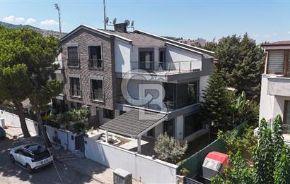 Narlıdere Limanreiste Denize 250 m | 6+2 | 200 m² Net | Villa