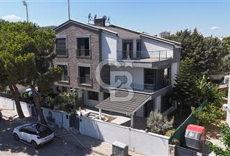 Narlıdere Limanreiste Denize 250 m | 6+2 | 200 m² Net | Villa - 1 - 371348