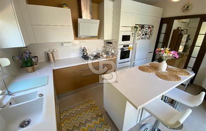 Güzelbahçe Yelki'de 560m2 Arsa İçinde Müstakil,Havuzlu 4+1 Villa