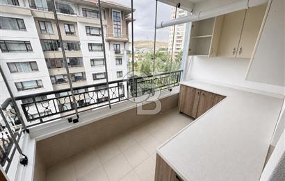 Yaşamkent Merkezde Kiralık 4+1 Geniş Daire