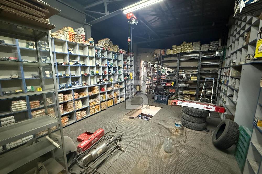 OSTİM OSBDE KÖŞE PARSELDE YEDEK PARÇA STOKLU SATILIK DÜKKAN