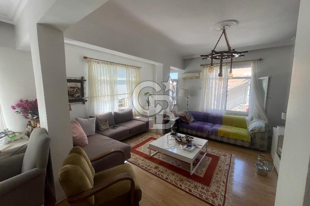 Güzelbahçe Yalı'da Denize 100m, 3+1 Kiralık Daire