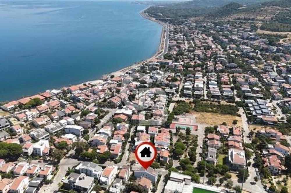 Narlıdere Limanreiste Denize 250 m | 6+2 | 200 m² Net | Villa