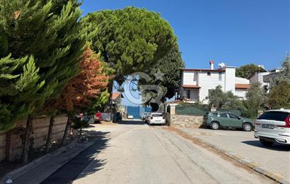 Urla Çeşmealtında Satılık 3+1 Villa