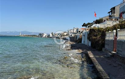 Urla Çeşmealtında Satılık 3+1 Villa