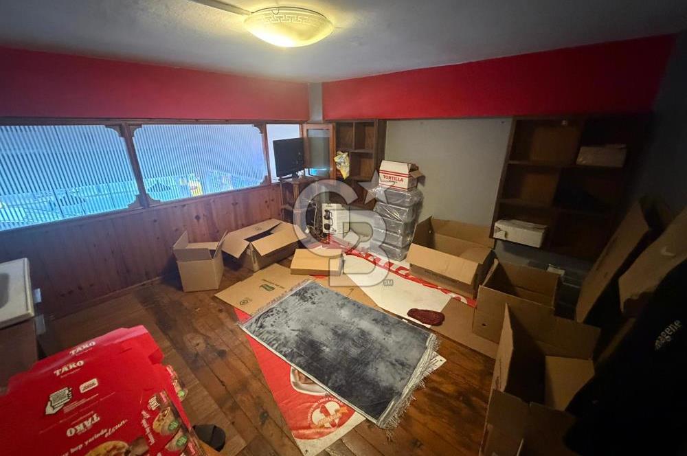 ÜSKÜDAR TUNUSBAĞINDA KURUMSAL KİRACILI SATILIK DÜKKAN