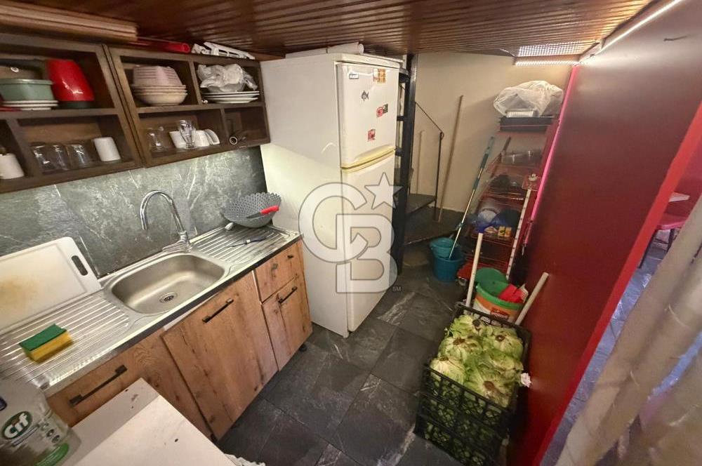 ÜSKÜDAR TUNUSBAĞINDA KURUMSAL KİRACILI SATILIK DÜKKAN