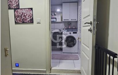 Karabağlar Aydın Mahallesi 4+1 Teraslı Dubleks Kiralık Daire