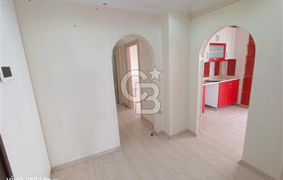 Huzur mahallesi Salı Pazarı köşesinde 3+1 Harika konumda