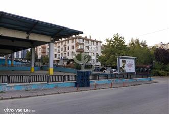 Huzur mahallesi Salı Pazarı köşesinde 3+1 Harika konumda - 1 - 371419
