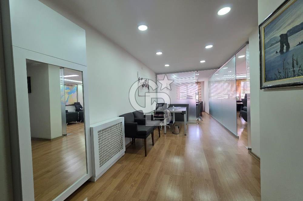 Mebusevleri Hemen Taşınmaya Uygun 2+1  Satılık Lüks Ofis