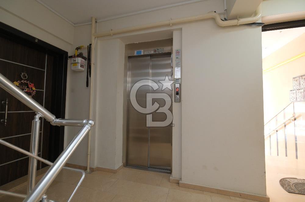 KÜÇÜK ÇİĞLİ'DE BAHÇELİ VE YENİLENMİŞ 3+1 SATILIK DAİRE
