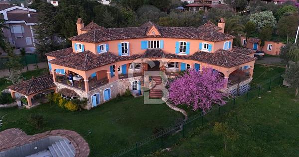 Darıca' da Özel Mimari Tasarımlı Havuzlu İkiz Villa - 371365