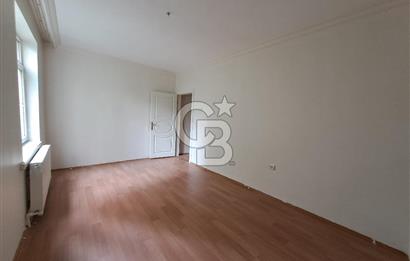ÇANKAYA MAHALLESİNDE CEMAL NADİR SOKAKTA 3+1 KİRALIK DAİRE