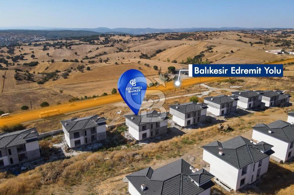 CB EAGLE'Dan BALIKESİR-EDREMİT YOLU ÜZERİNDE SATILIK 5+1 VİLLA