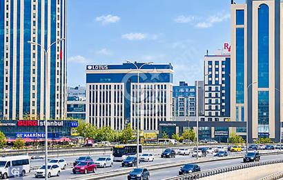 LOTUS MERKEZ'DE METROBÜS DİBİNDE SATILIK EŞYALI 1+0 OFİS