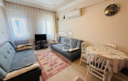 Çandarlıda Sahile 30 Metre Tadilatlı Satılık 1+1 Daire