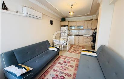 Çandarlıda Sahile 30 Metre Tadilatlı Satılık 1+1 Daire
