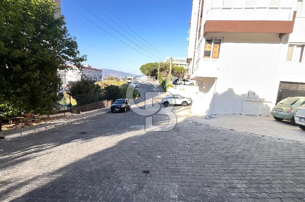 Karabağlar Poligon Mah. 2+1 Daire