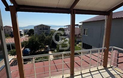 Urla Gülbahçe’de Geniş Bahçeli, Denize Yakın Satılık Müstakil Ev