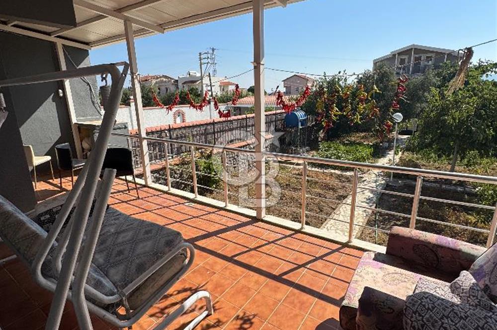 Urla Gülbahçe’de Geniş Bahçeli, Denize Yakın Satılık Müstakil Ev