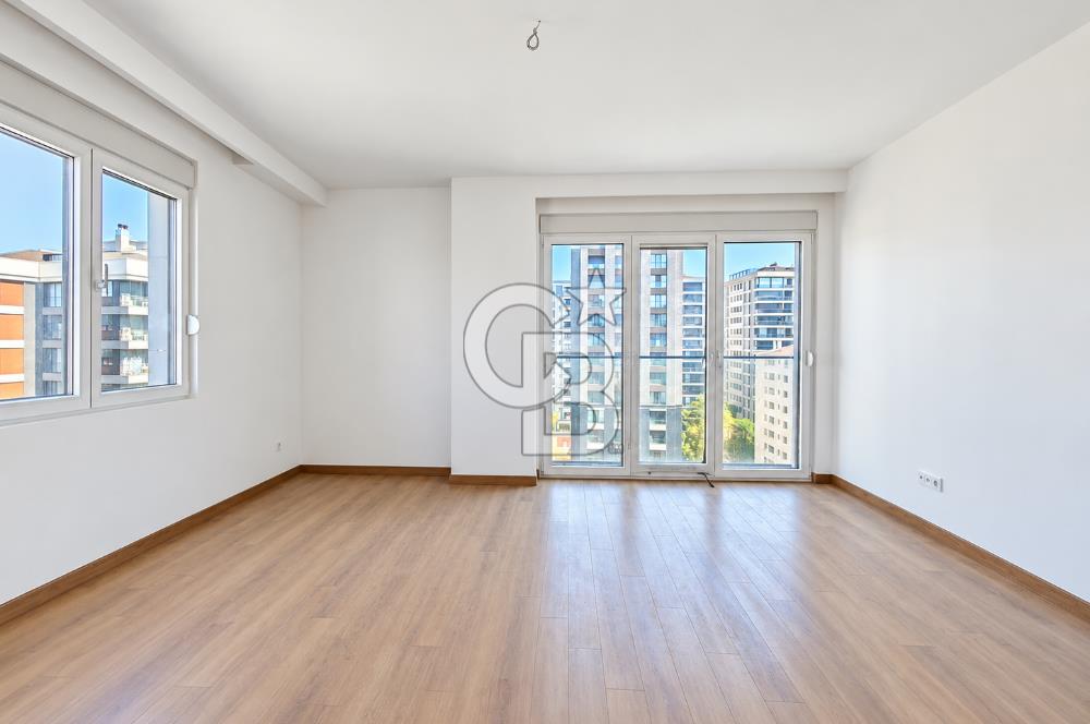 ERENKÖYDE YÜKSEK KAT 3+1 OTOPARK ÇİFT ASANSÖR FERAH YAŞAM
