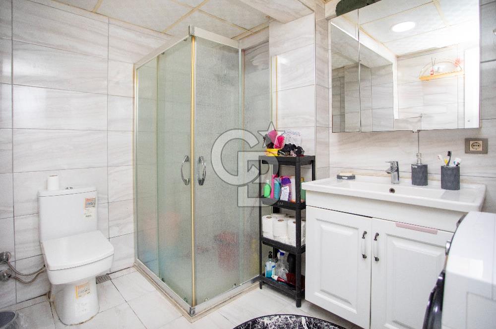 Foça  Kazım Dirik Mah Kiralık 2+1 Bahçe Katı Daire Eşyasız