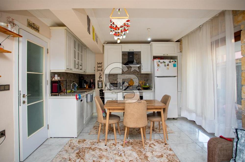 Foça  Kazım Dirik Mah Kiralık 2+1 Bahçe Katı Daire Eşyasız