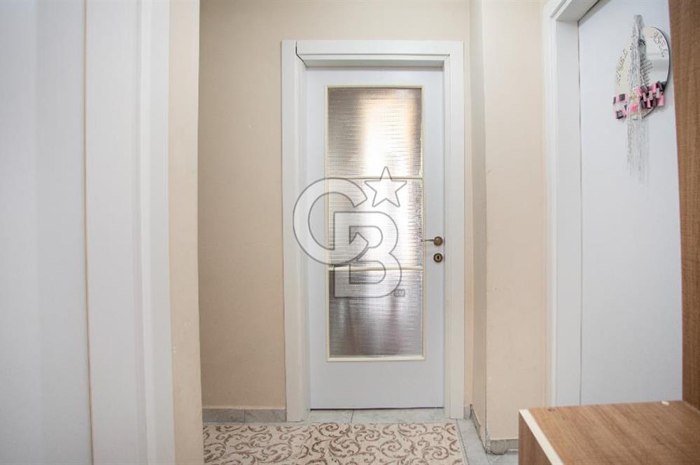 Foça  Kazım Dirik Mah Kiralık 2+1 Bahçe Katı Daire Eşyasız