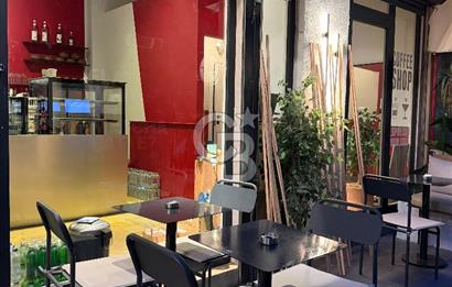 CADDEBOSTAN’IN EN İŞLEK NOKTASINDA DEVREN CAFE