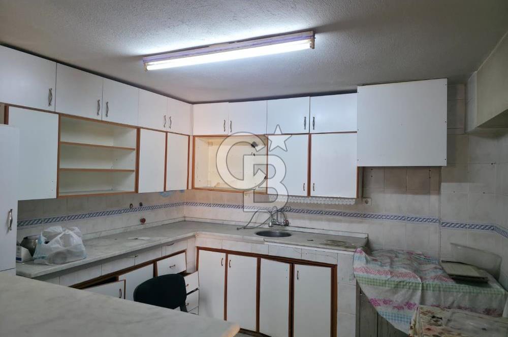 KARABAĞLAR SANAYİNİN MERKEZİNDE 1260 M² KOMPLE KİRALIK İŞYERİ