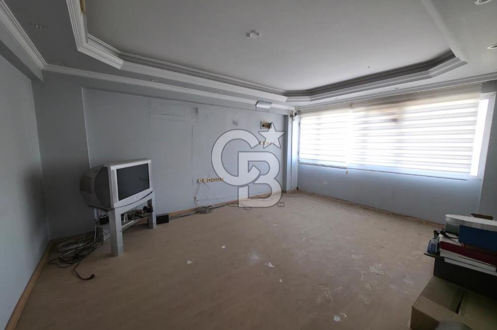 KARABAĞLAR SANAYİNİN MERKEZİNDE 1260 M² KOMPLE KİRALIK İŞYERİ