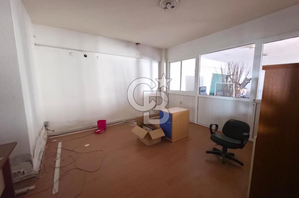 KARABAĞLAR SANAYİNİN MERKEZİNDE 1260 M² KOMPLE KİRALIK İŞYERİ