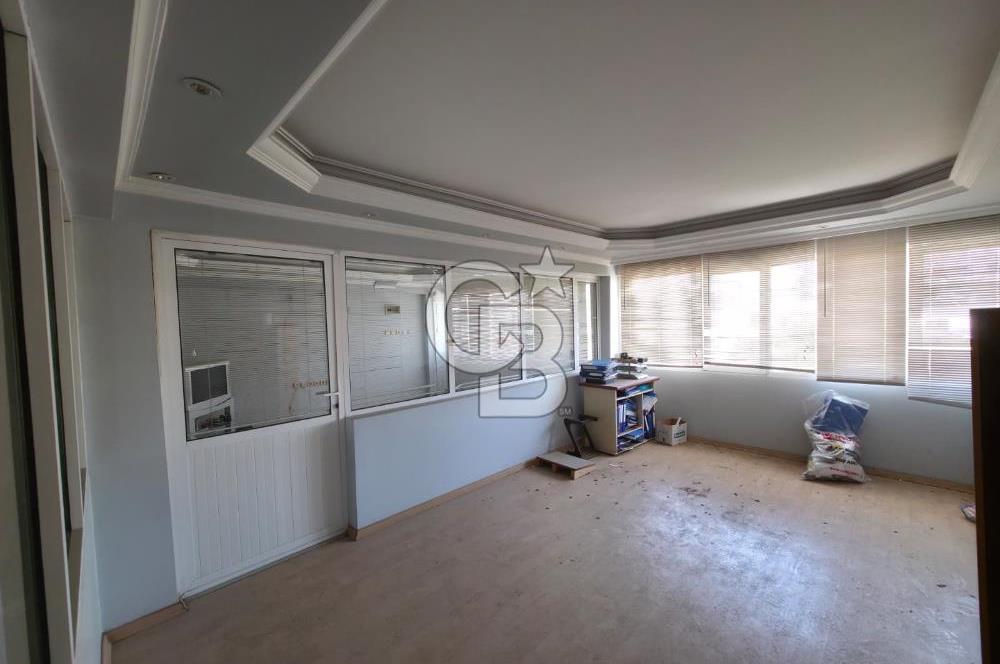 KARABAĞLAR SANAYİNİN MERKEZİNDE 1260 M² KOMPLE KİRALIK İŞYERİ
