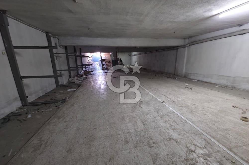 KARABAĞLAR SANAYİNİN MERKEZİNDE 1260 M² KOMPLE KİRALIK İŞYERİ