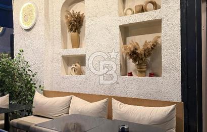CADDEBOSTAN’IN EN İŞLEK NOKTASINDA DEVREN CAFE