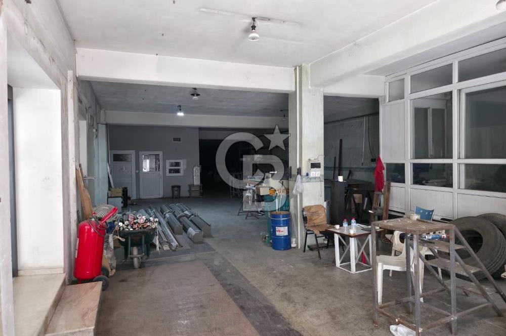 KARABAĞLAR SANAYİNİN MERKEZİNDE 1260 M² KOMPLE KİRALIK İŞYERİ