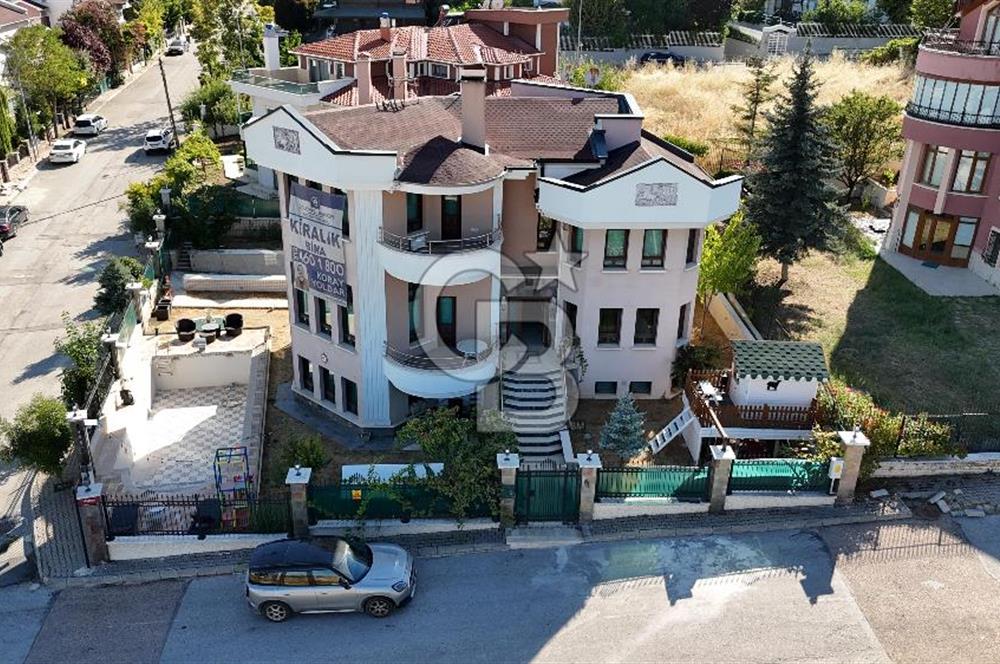 GÖLBAŞI KARŞIYAKA GÖL MANZARALI 5+2 HAVUZLU KİRALIK VİLLA