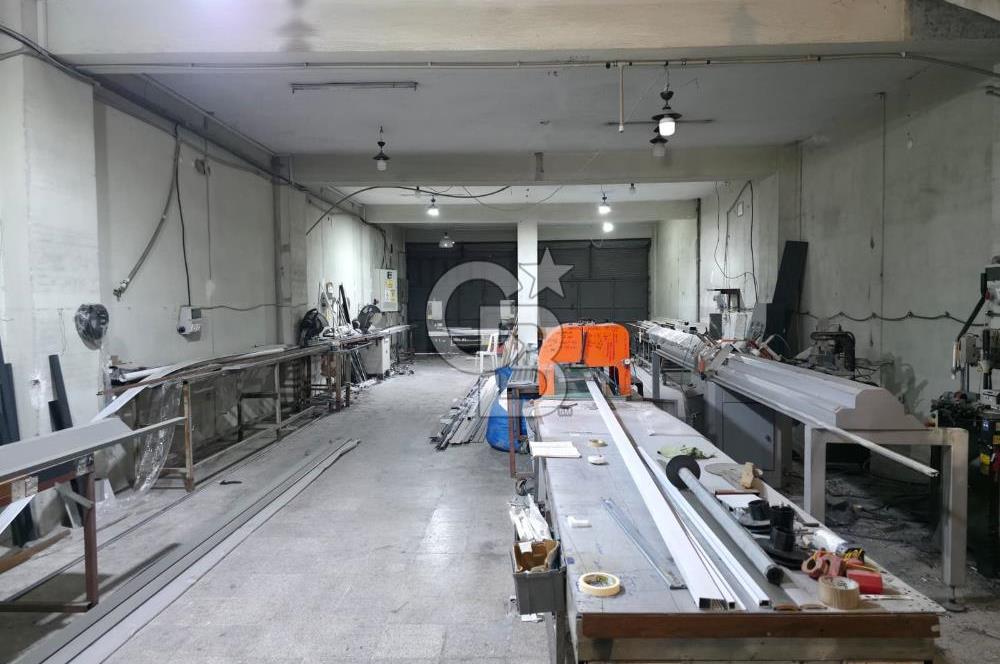 KARABAĞLAR SANAYİNİN MERKEZİNDE 1260 M² KOMPLE KİRALIK İŞYERİ