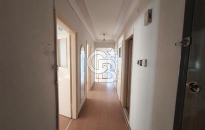 Karşıyaka Anadolu Caddesi Üzerinde Geniş Ferah 3+1 Kiralık Daire