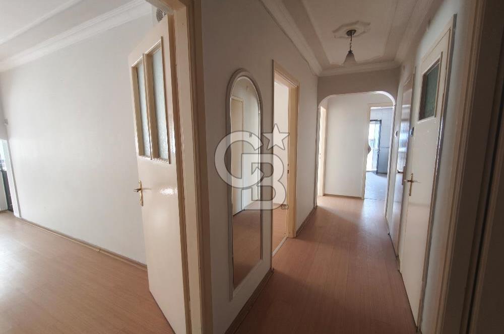 Karşıyaka Anadolu Caddesi Üzerinde Geniş Ferah 3+1 Kiralık Daire