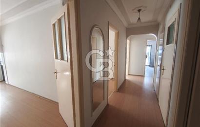 Karşıyaka Anadolu Caddesi Üzerinde Geniş Ferah 3+1 Kiralık Daire