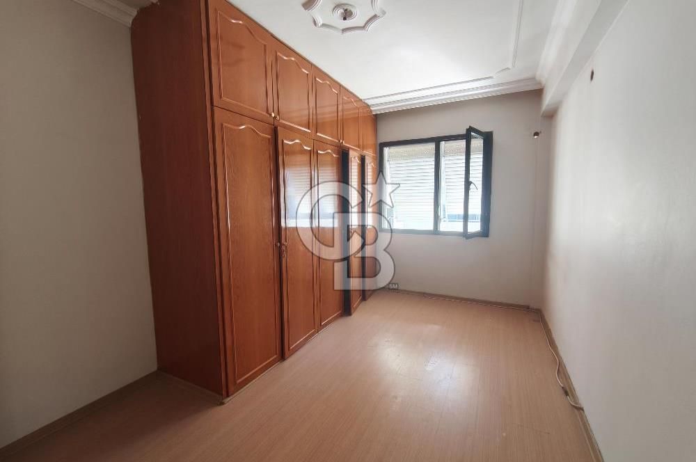 Karşıyaka Anadolu Caddesi Üzerinde Geniş Ferah 3+1 Kiralık Daire