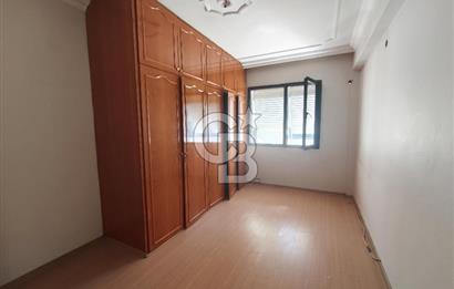 Karşıyaka Anadolu Caddesi Üzerinde Geniş Ferah 3+1 Kiralık Daire