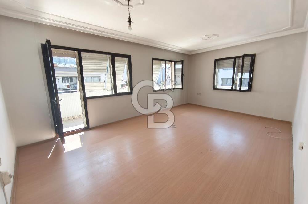 Karşıyaka Anadolu Caddesi Üzerinde Geniş Ferah 3+1 Kiralık Daire