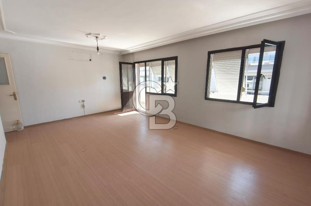 Karşıyaka Anadolu Caddesi Üzerinde Geniş Ferah 3+1 Kiralık Daire